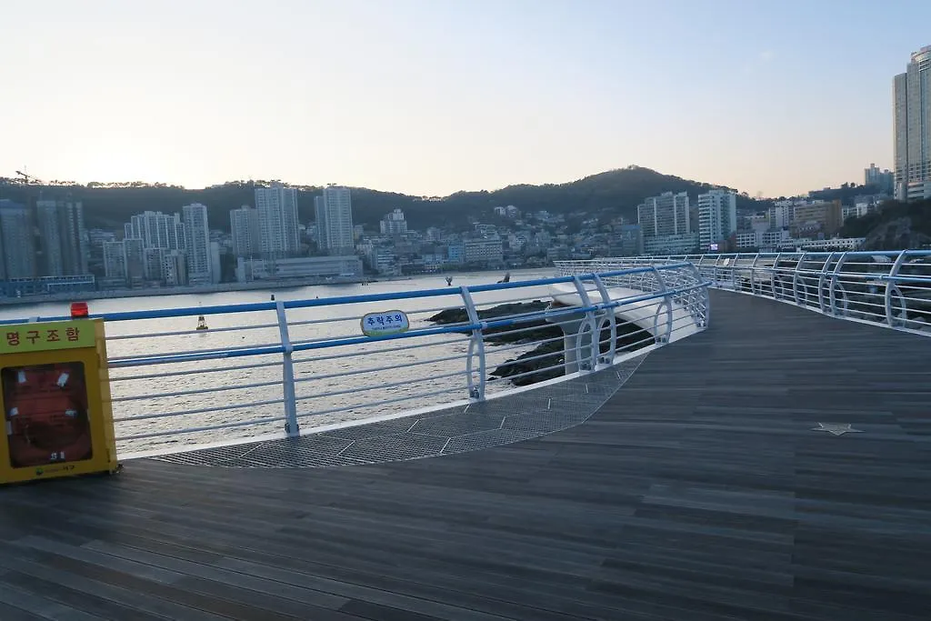 Hyu Plus Guesthouse Busan Zuid-Korea