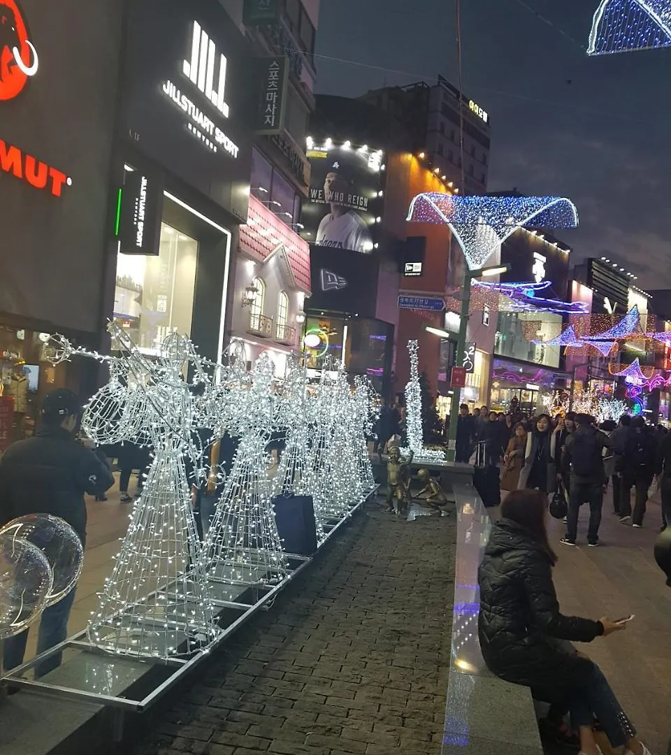 휴-플러스 게스트하우스 부산광역시