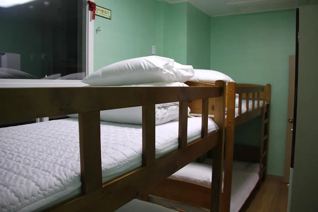 Hyu Plus Guesthouse Busan Guest house